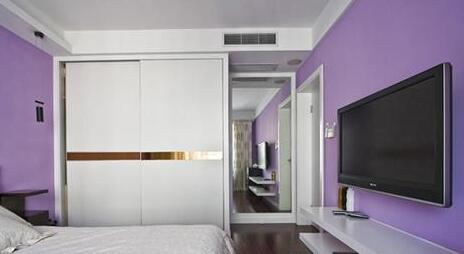 打开麻豆黄色网址钢壳上加注制冷剂的管口